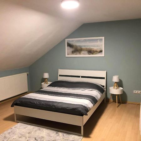 Useldange Cozy 120M² Apartment With 3 Bedrooms And 1 Home Cinema מראה חיצוני תמונה