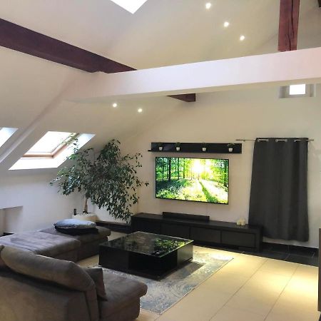 Useldange Cozy 120M² Apartment With 3 Bedrooms And 1 Home Cinema מראה חיצוני תמונה