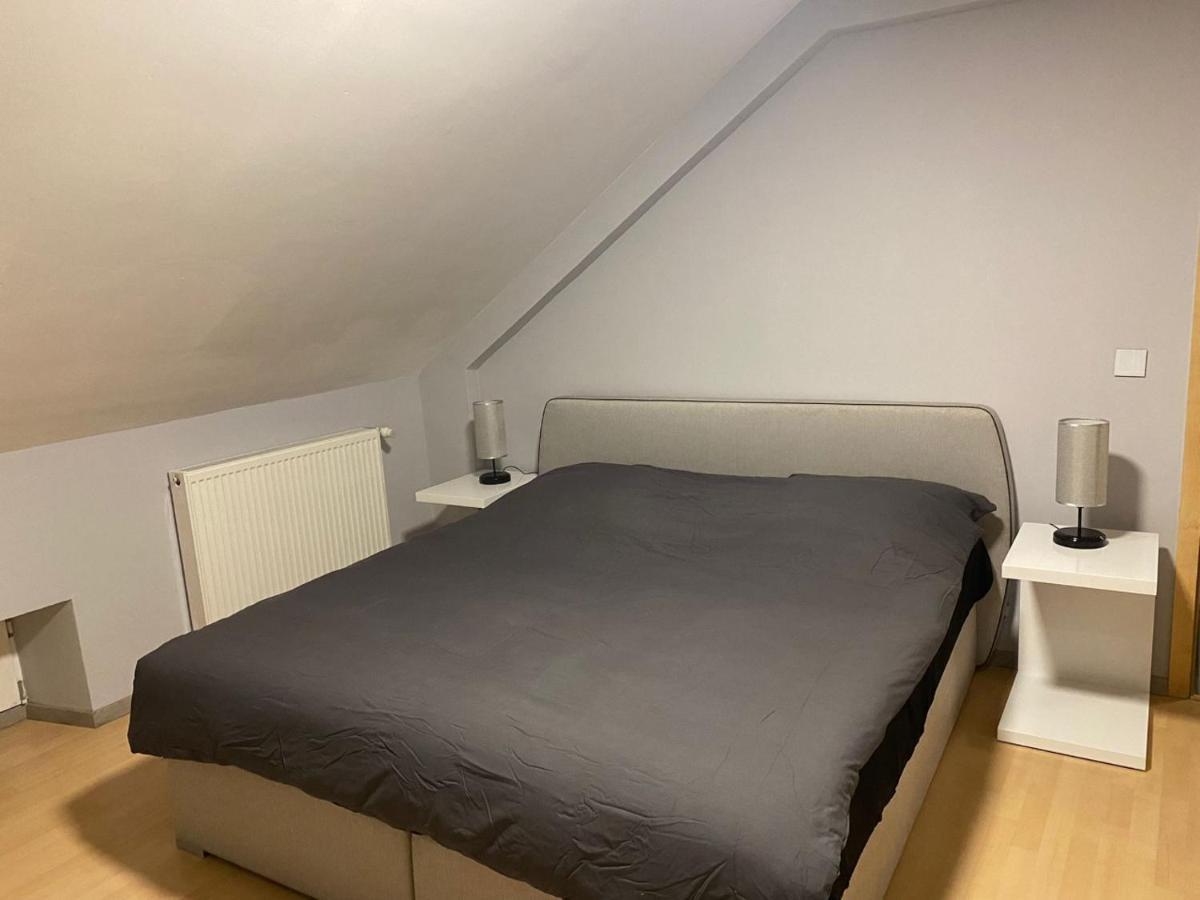 Useldange Cozy 120M² Apartment With 3 Bedrooms And 1 Home Cinema מראה חיצוני תמונה